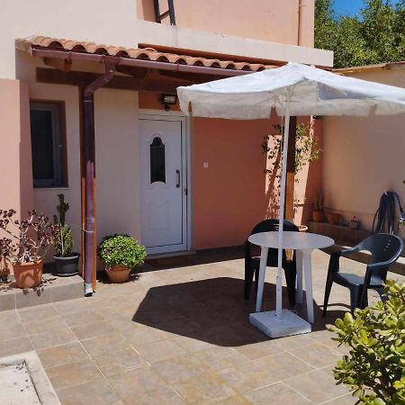 Istamos Apartment Stamni Εξωτερικό φωτογραφία