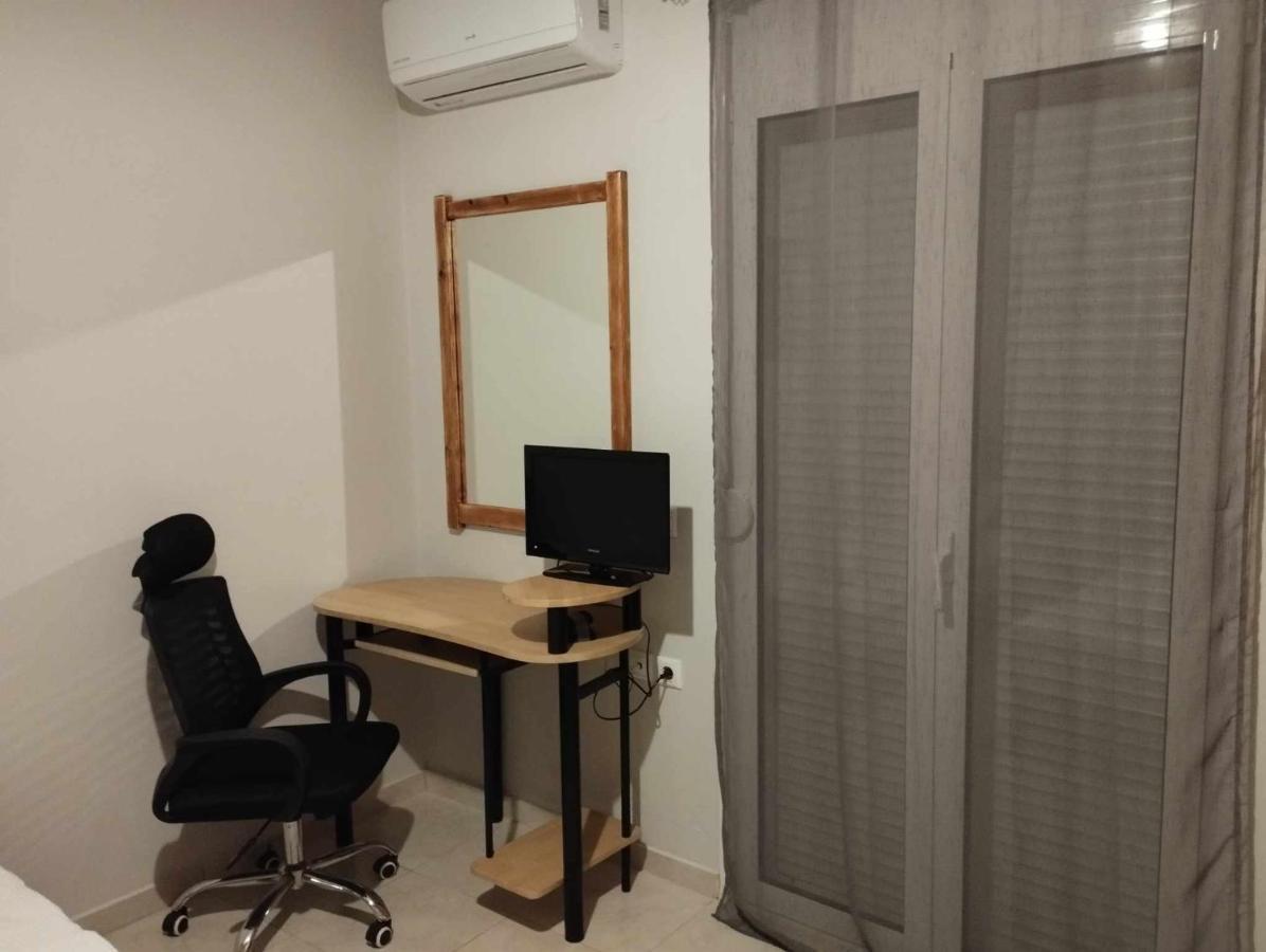 Istamos Apartment Stamni Εξωτερικό φωτογραφία